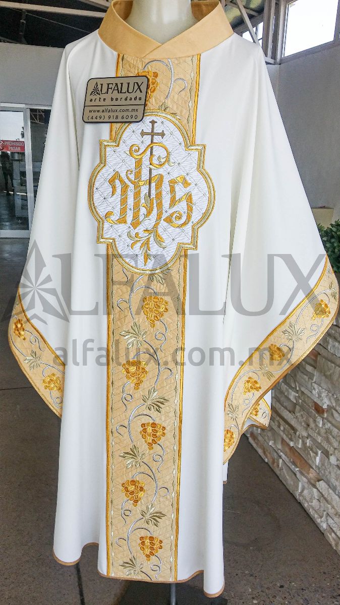 03 UVAS Laterales Dorado MEDALLON 182